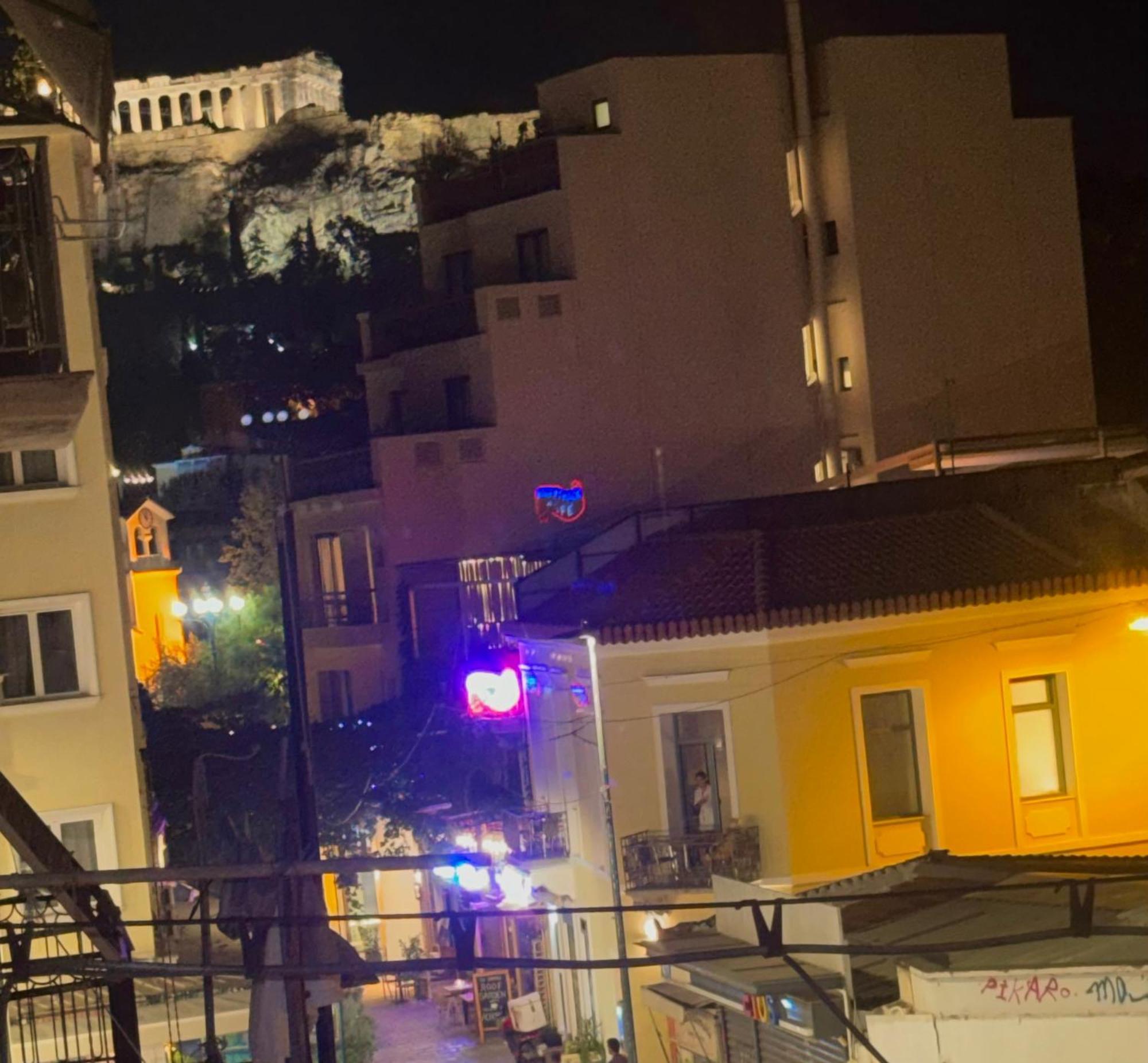 Grace Apartment Next To The Akropolis Atene Esterno foto